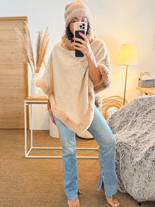 Poncho camel