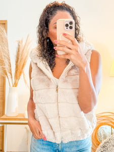 Gilet avec capuche