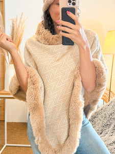 Poncho camel
