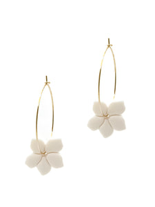 Boucles d'Oreilles Créoles Fleurs Blanches