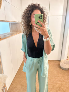 Ensemble kimono et pantalon large vert d’eau