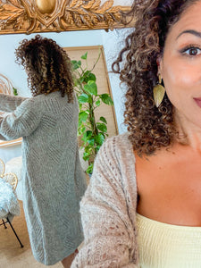 Gilet long en maille ajourée brillant beige